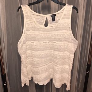 Torrid size 3 crochet white top